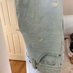 Lucky Brand Mid Rise Crop Mini Boot Denim Jeans